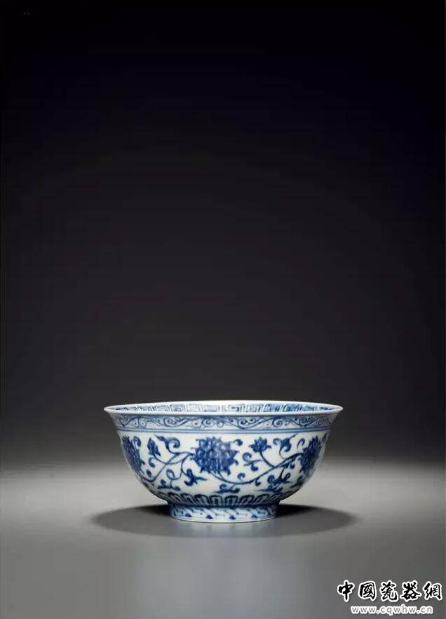 明永乐 青花缠枝花卉碗
